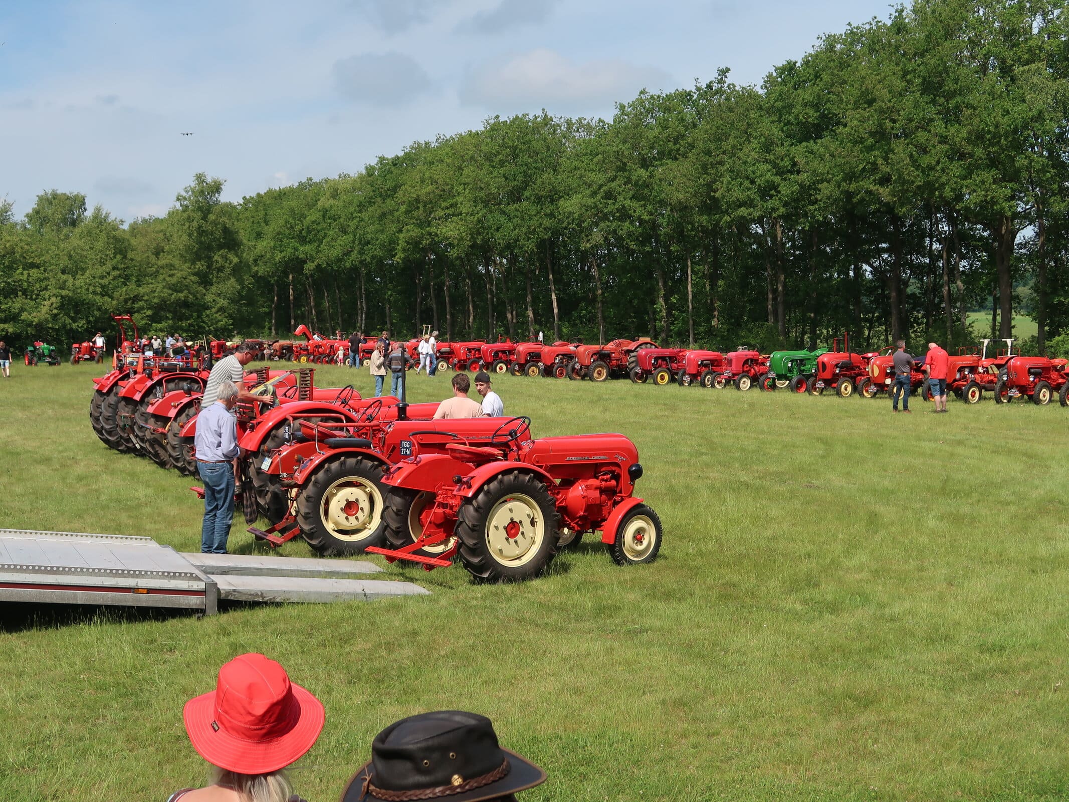 Jaarlijkse Porsche – Allgaierdag in Oss